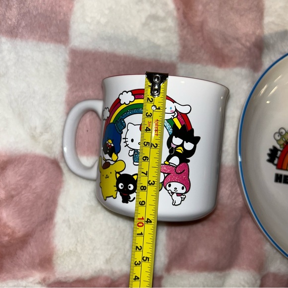 Hello Kitty Bowl and Mug Matching set - Picture 6 of 6